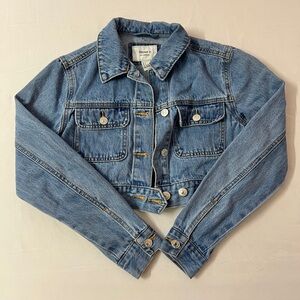 F21 Forever 21 Denim Blue Crop Cropped Jean Jacket